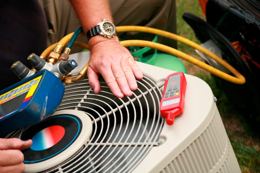 Top HVAC Replacement Signs DC homeowners should never ignore. Learn when to replace your system before costly repairs & energy loss.