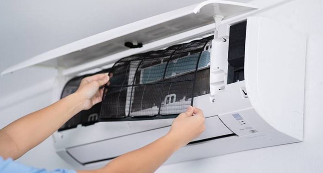 Looking for Air Conditioner Service in Washington DC? Read our guide to AC repairs, maintenance, inspections & reliable cooling solutions.