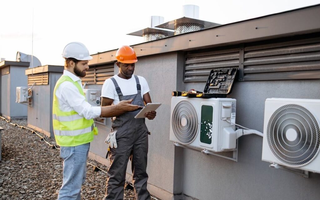 Need HVAC Company near me? Find out what to look for before hiring, including expertise, transparent pricing & trusted reviews