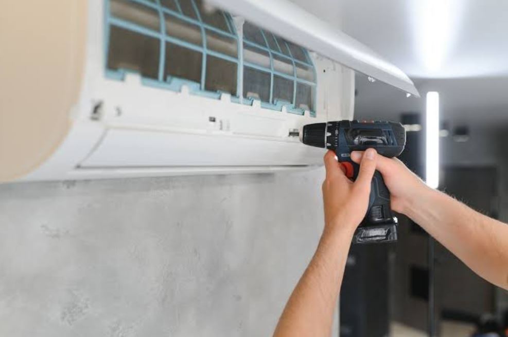 Book reliable AC System Dismantlement Washington DC, for central AC removal careful equipment handling & hassle-free service by professionals