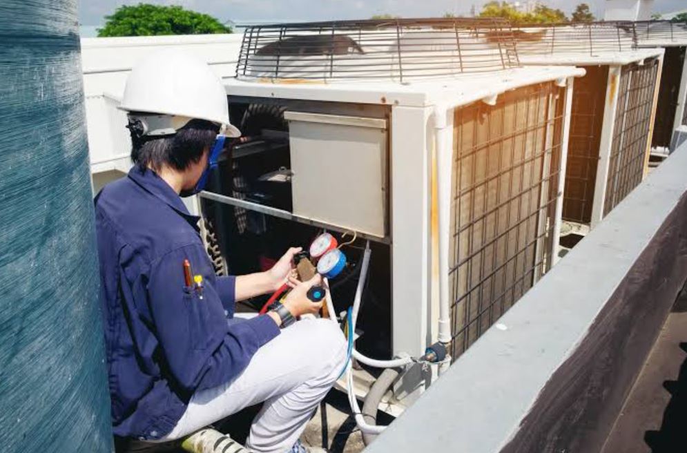 Need reliable Heating Problems and Solutions? Explore professional tips to resolve commercial heating issues & maintain dependable comfort.