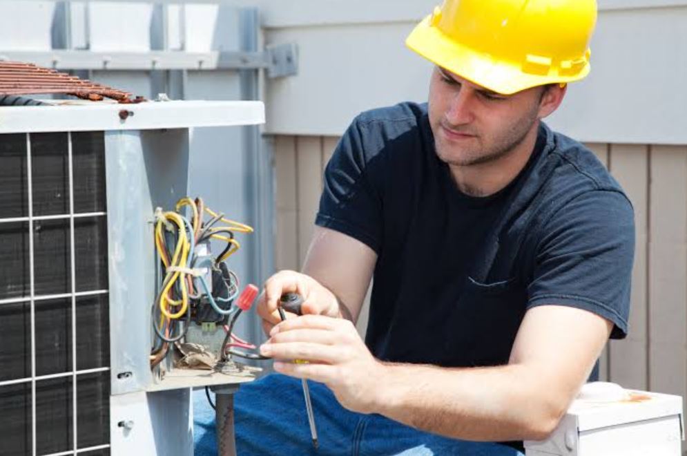 Need Refrigeration Services in Washington DC? Our appliance repair specialists provide fast refrigerator repairs to keep your home running.